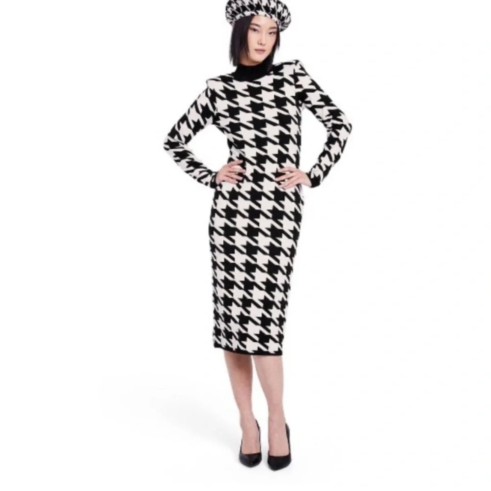 ๐ SERGIO HUDSON x Target Houndstooth Sweater Midi Dress Black White - Picture 5 of 17